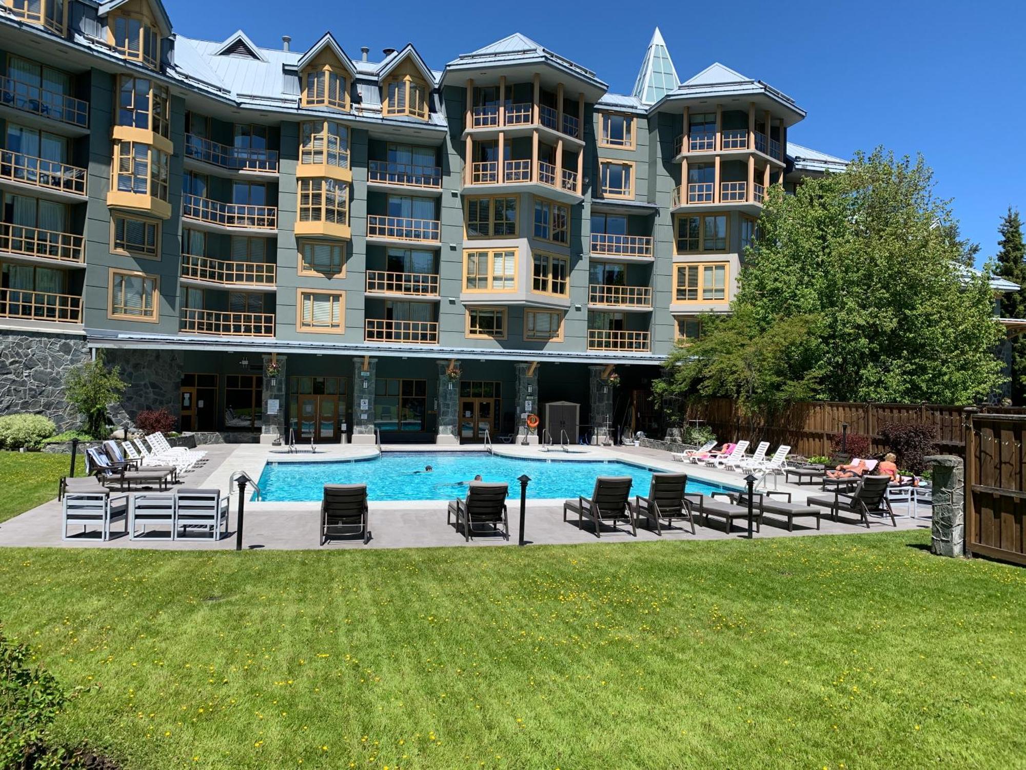 Spring Summer Special Cascade Lodge Suite Wifi 2 Hot Tubs Pool Gym Sauna Ski & Bike Storage Room Whistler Kültér fotó