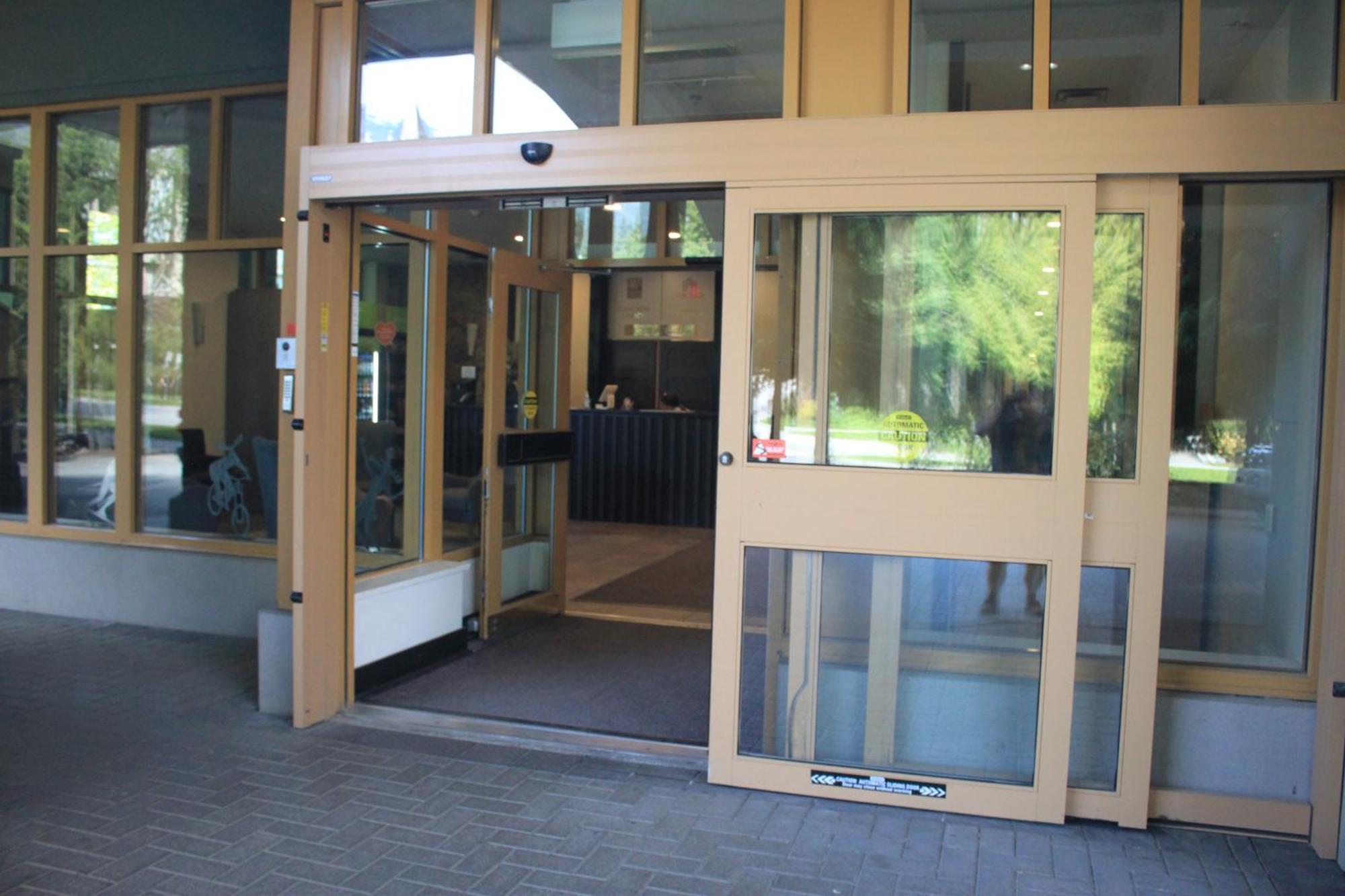 Spring Summer Special Cascade Lodge Suite Wifi 2 Hot Tubs Pool Gym Sauna Ski & Bike Storage Room Whistler Kültér fotó